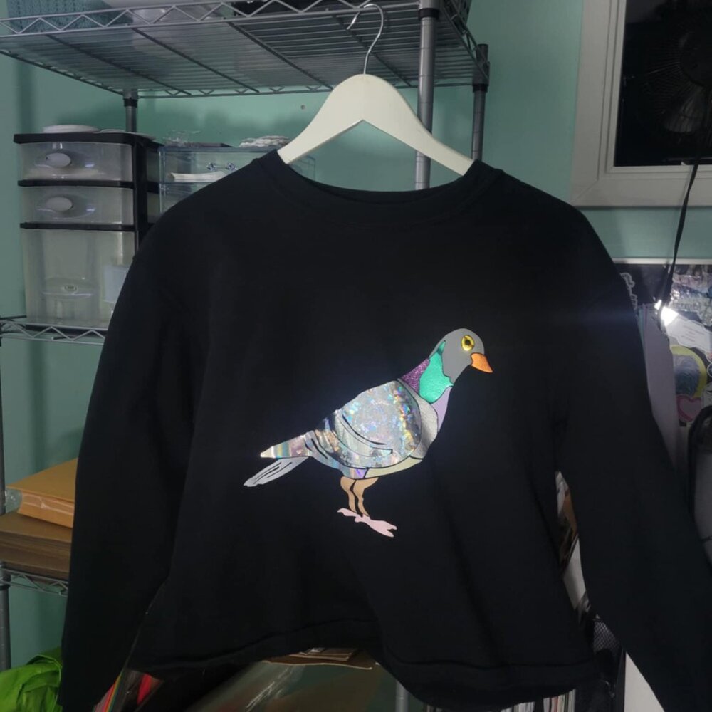 LB2 Montreal Holographic Pigeon Unique Cropped Sweater - Size Large - Picture 6 of 8